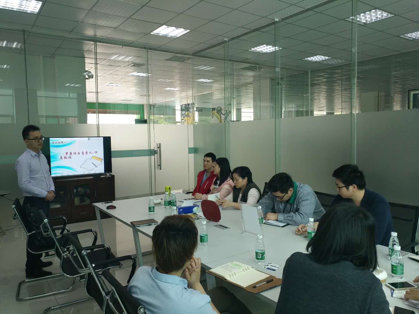祝贺罗庚机器人签约顺景球友会平台-球友会(中国)